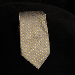 Elegant Gold Polka Dot Tie
